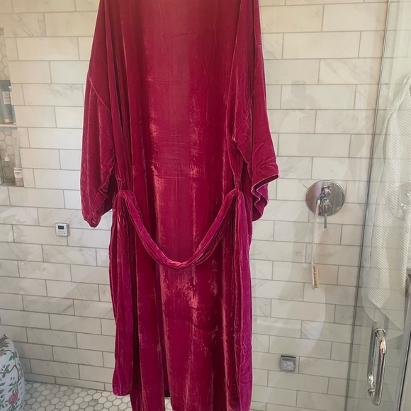 STUNNING SILK VELVET HANDMADE FITS KIMONO ROBE or DUSTER (unlined) FITS 6-10 US - Picture 12 of 12